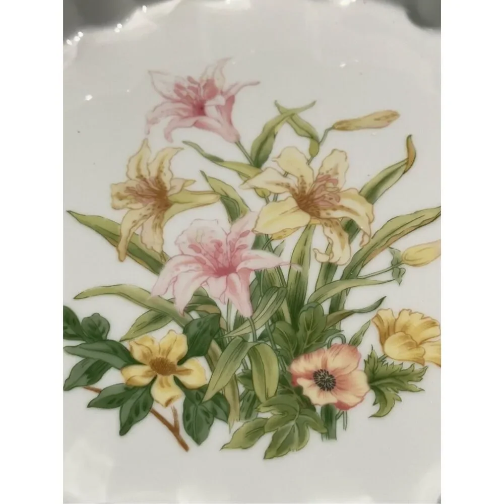 Vintage Shafford quiche or pie plate. Porcelain